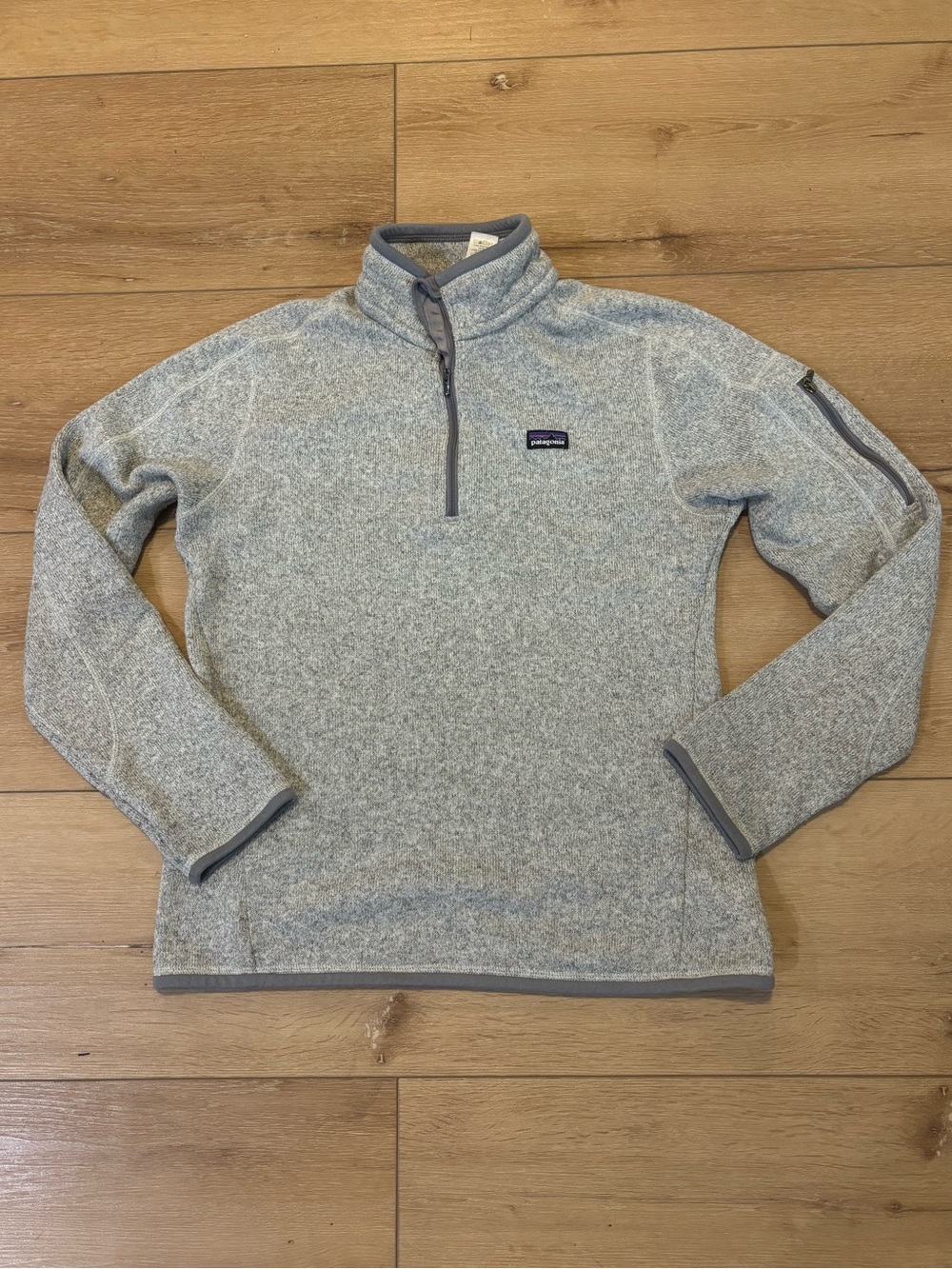 Women’s Patagonia Half Zip Medium